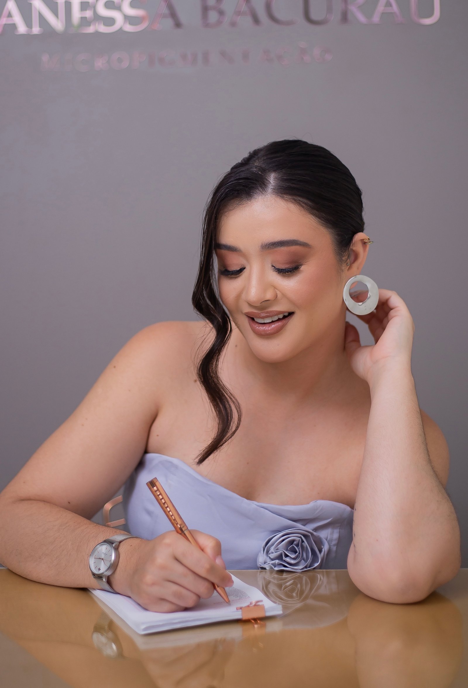 Vanessa Bacurau Clinic